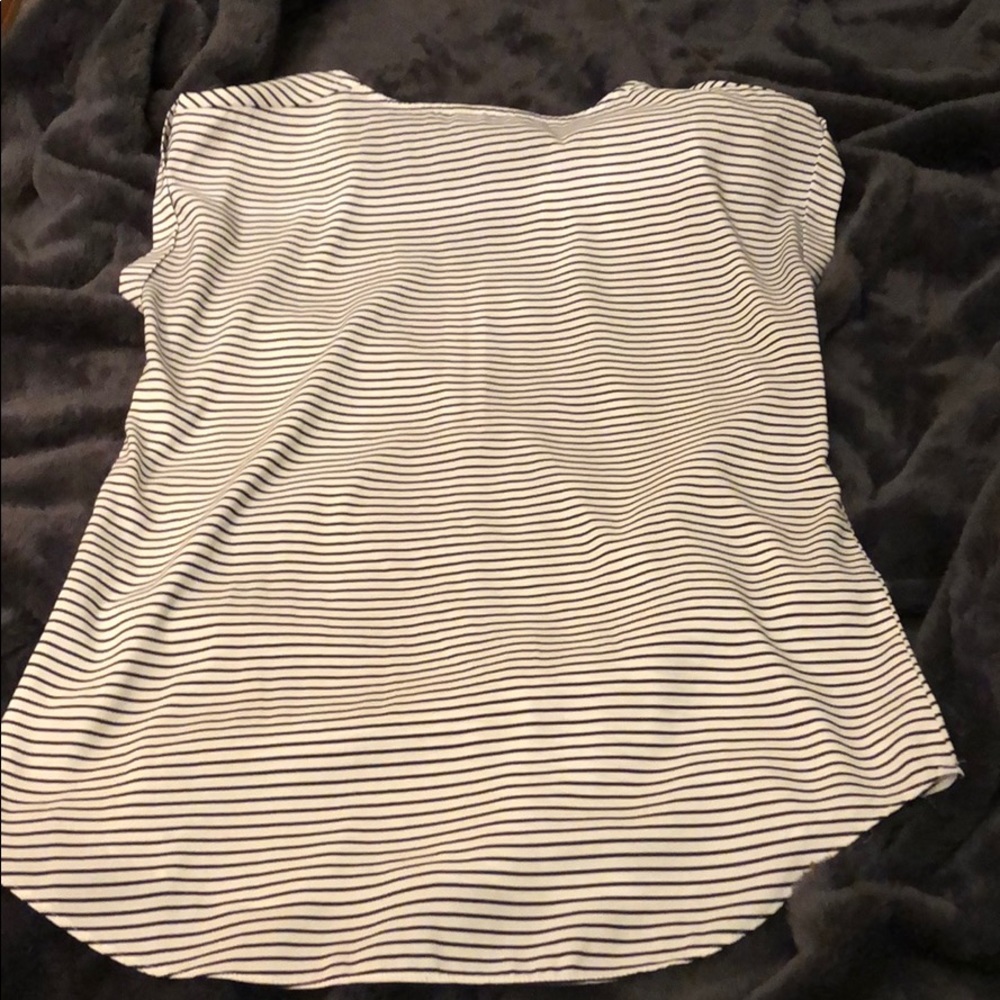 Top - Picture 4 of 4